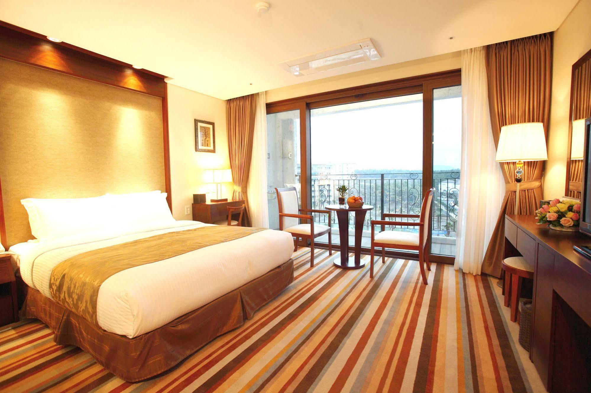 Raon Hotel & Resort Jeju Eksteriør billede